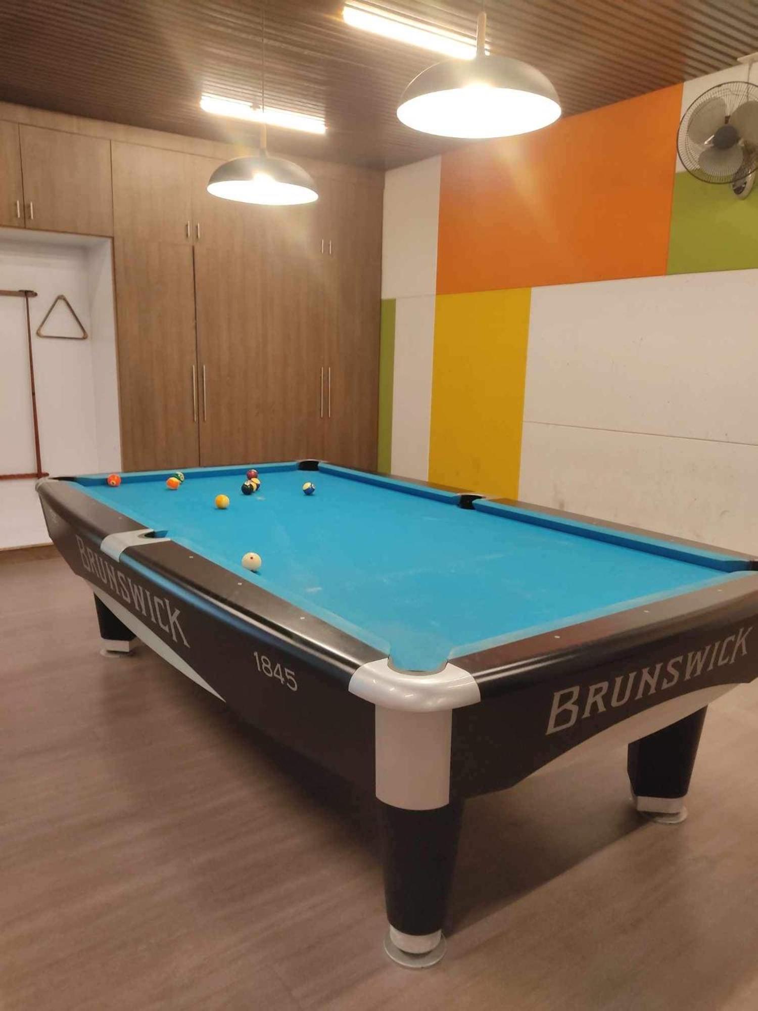 Lancris Residences 2 Bedroom Entire Apartment Near Airport With Pool Paranaque City Esterno foto